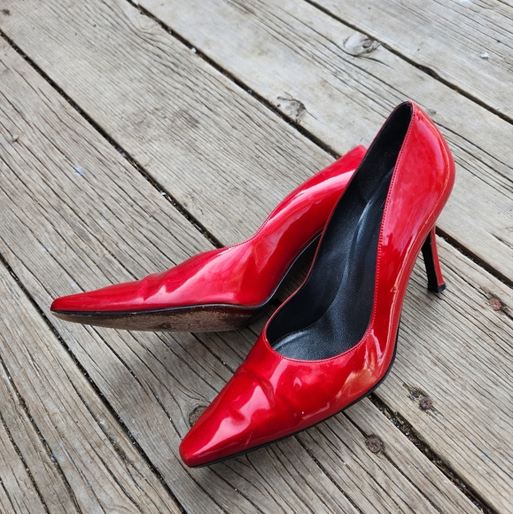 Stuart Weitzman heels - Picture 3 of 10